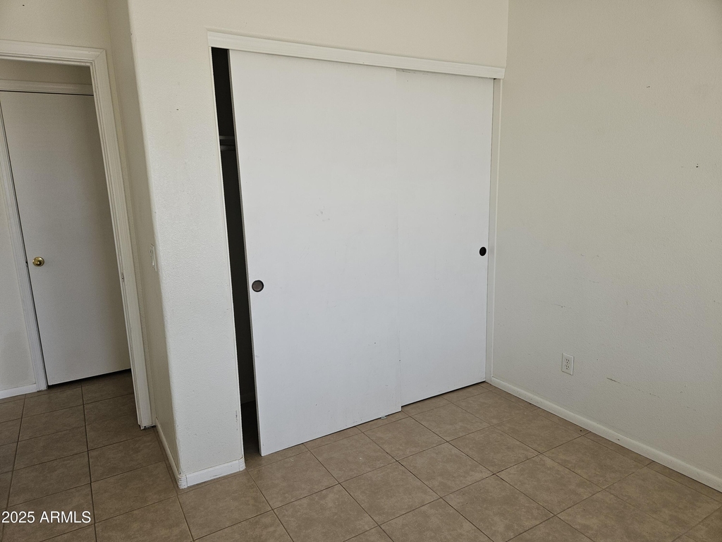 8190 W Serena Drive - Photo 9