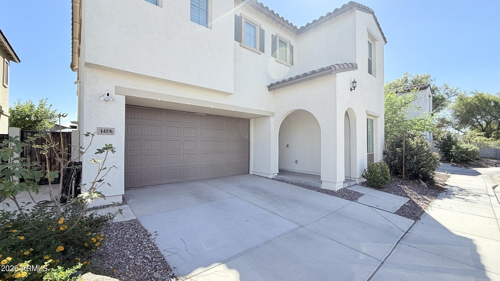 1419 E Town And Country Lane - Photo 3