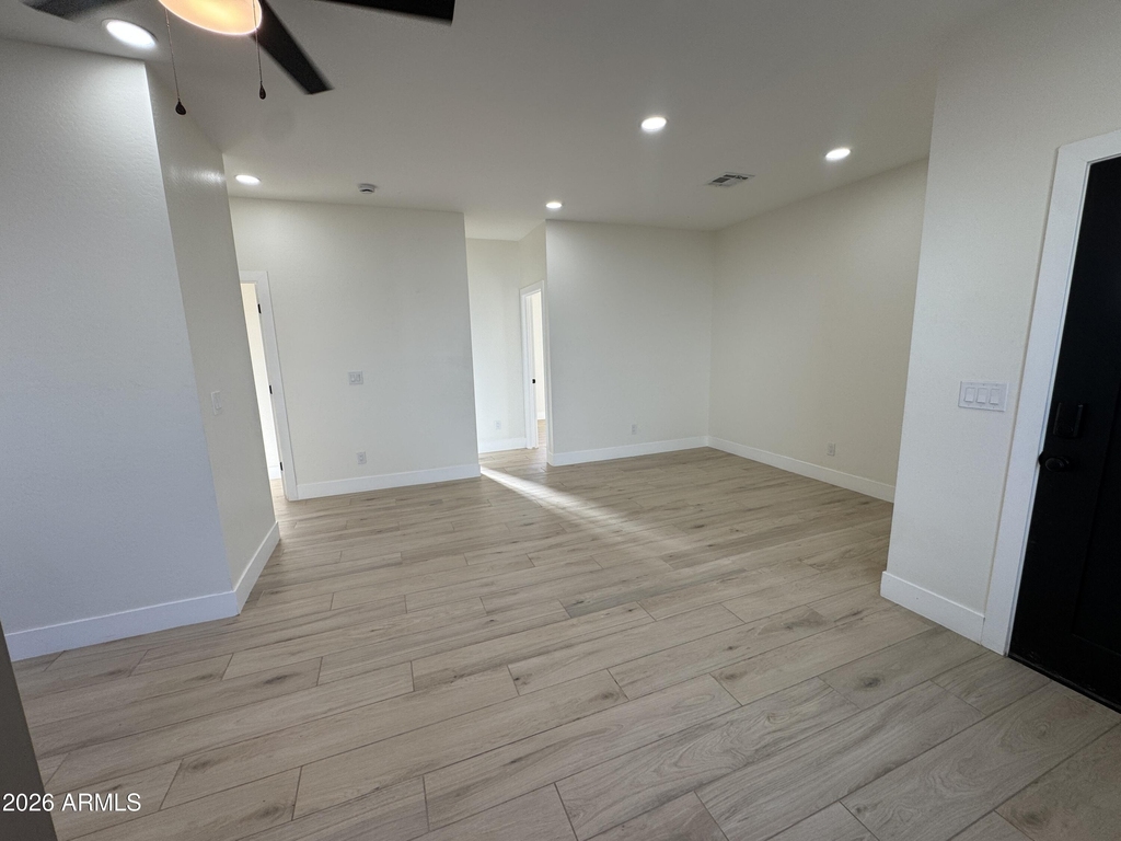 1515 W Mckinley Street - Photo 8