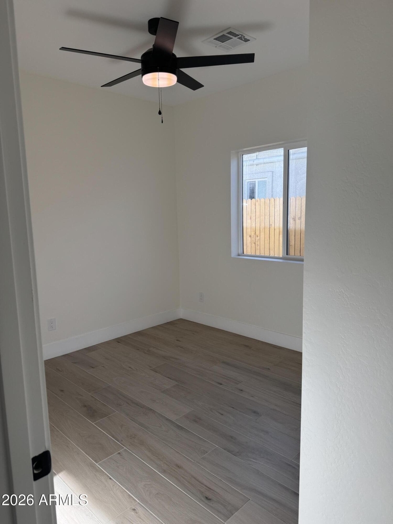 1515 W Mckinley Street - Photo 17