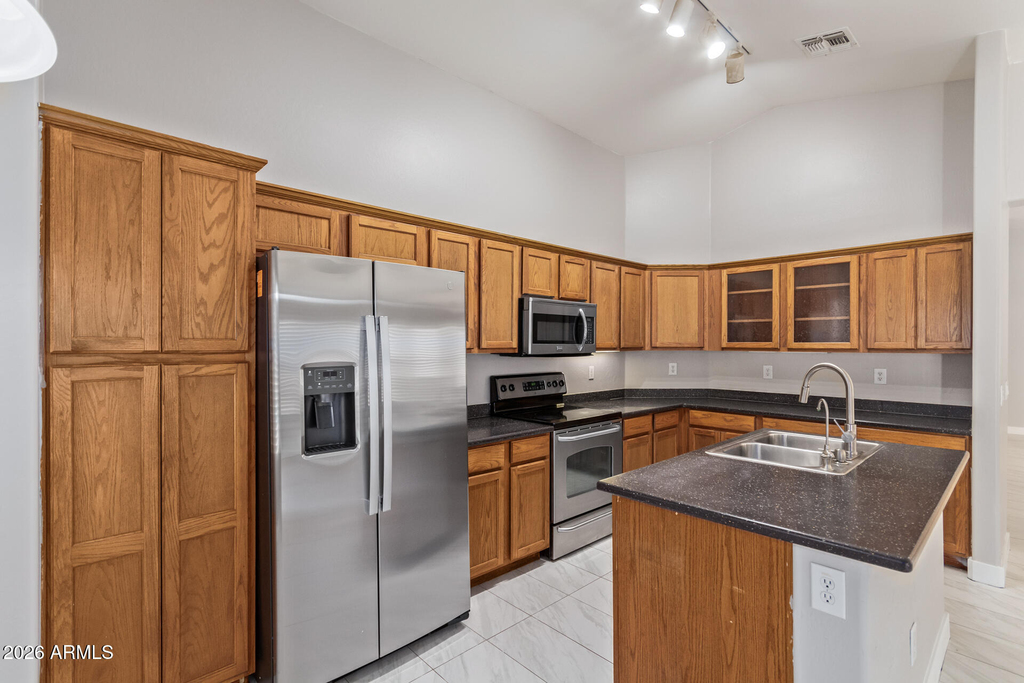 11386 W Lincoln Street - Photo 16