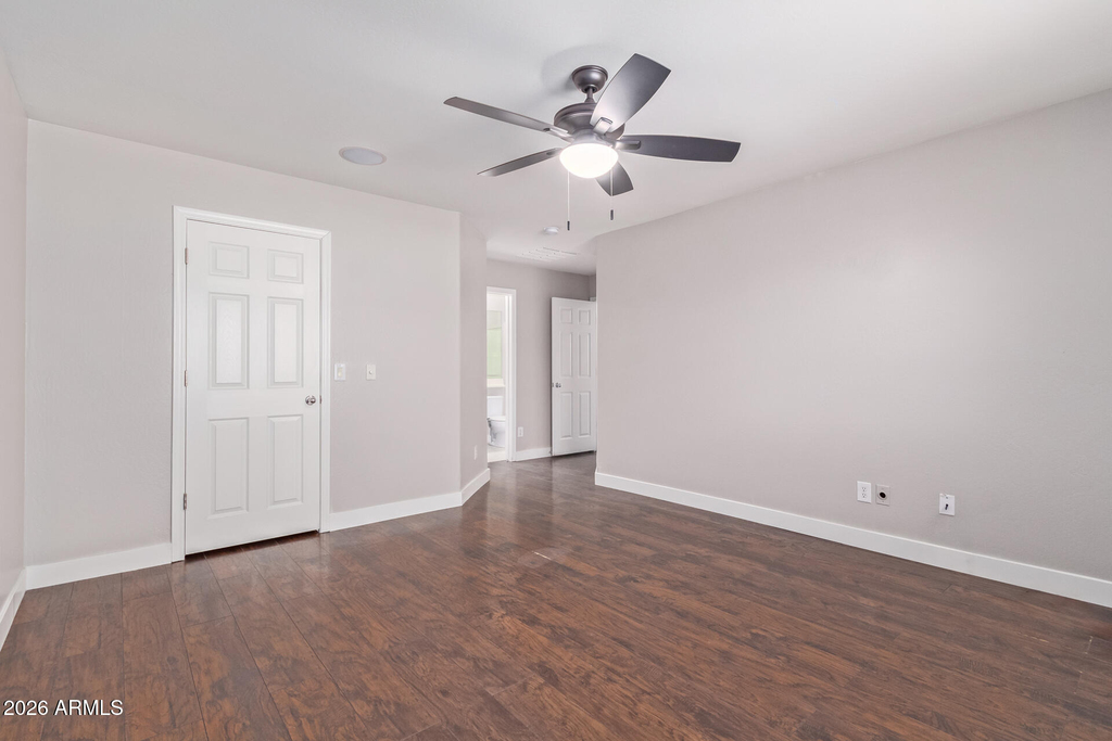 11386 W Lincoln Street - Photo 17