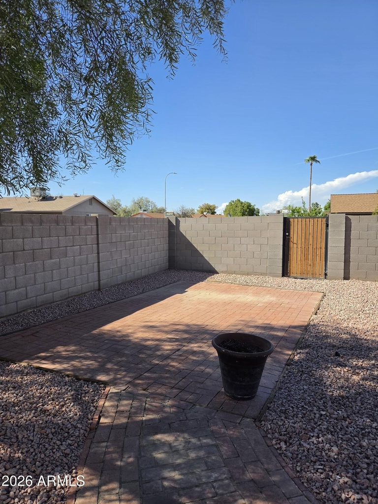 1036 W Minton Drive - Photo 14