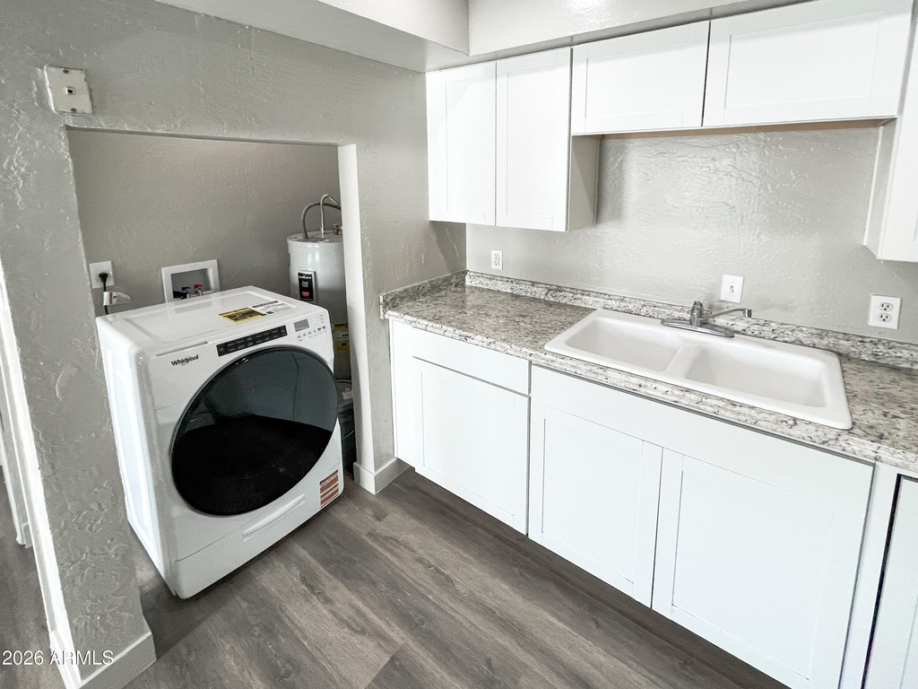 1421 E Fillmore Street - Photo 4