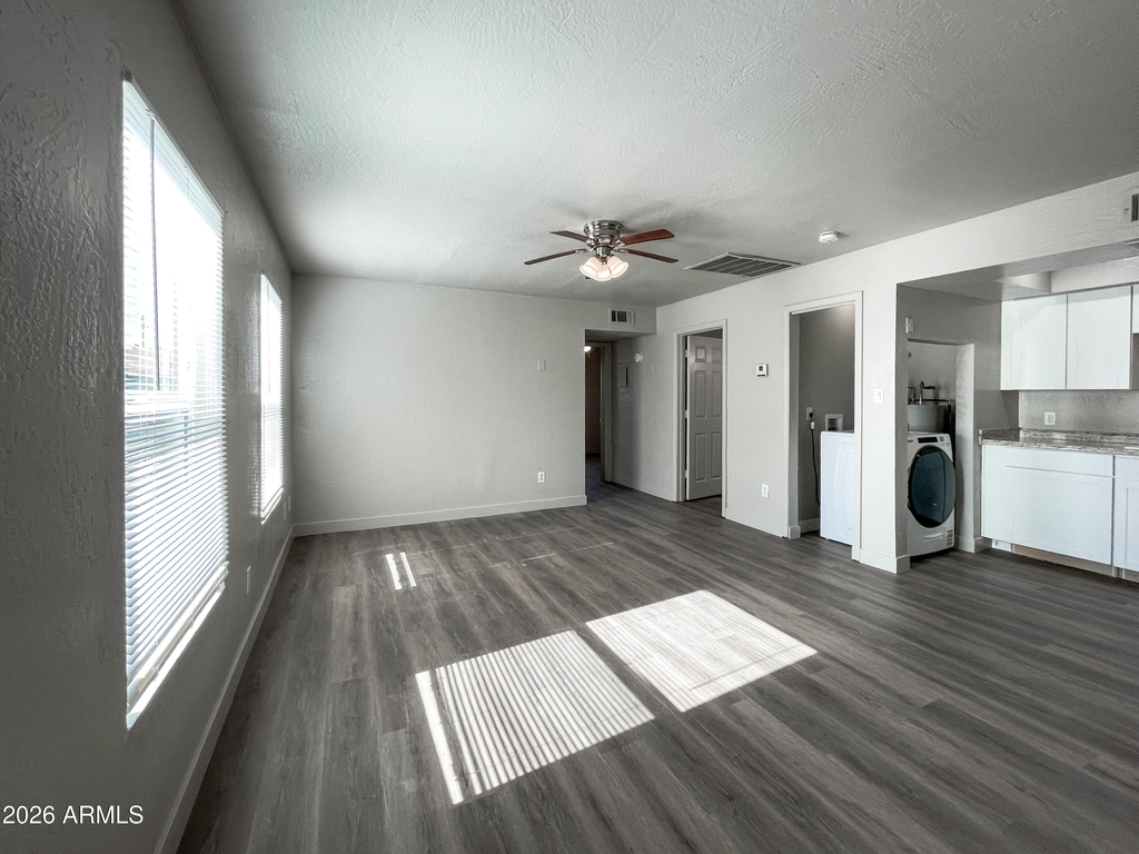 1421 E Fillmore Street - Photo 6