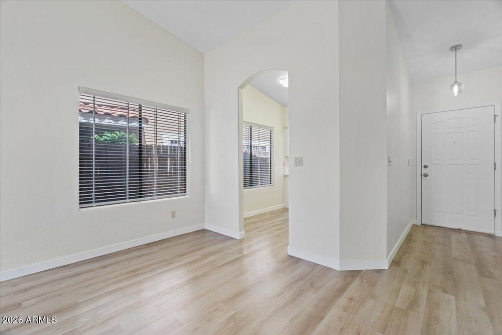3510 E Hampton Avenue - Photo 11