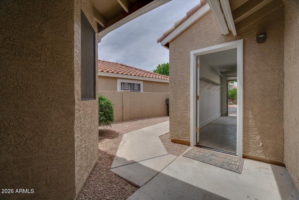 3510 E Hampton Avenue - Photo 5