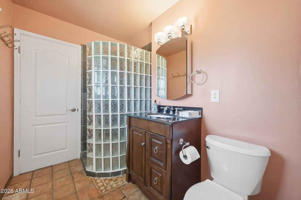 2302 W Berridge Lane - Photo 21