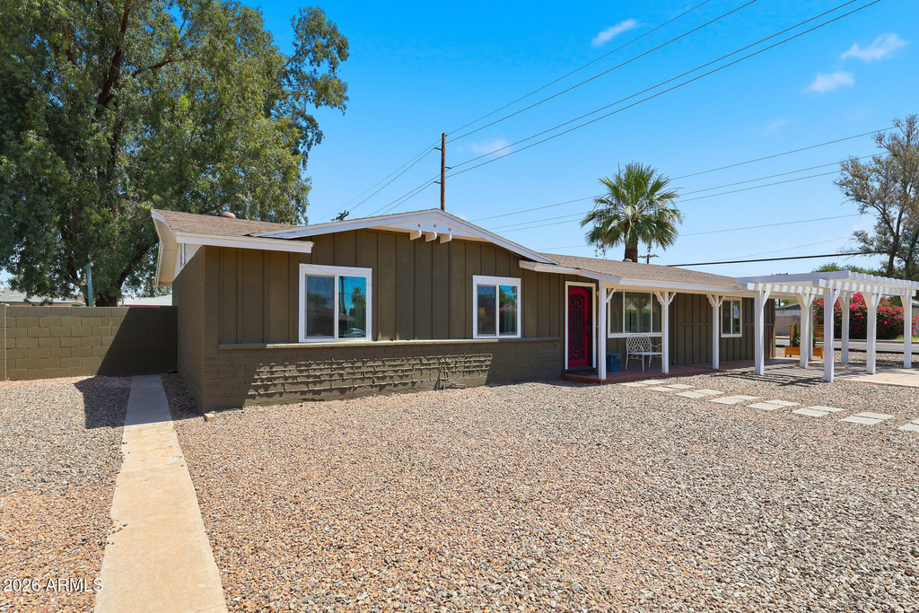 2302 W Berridge Lane - Photo 3