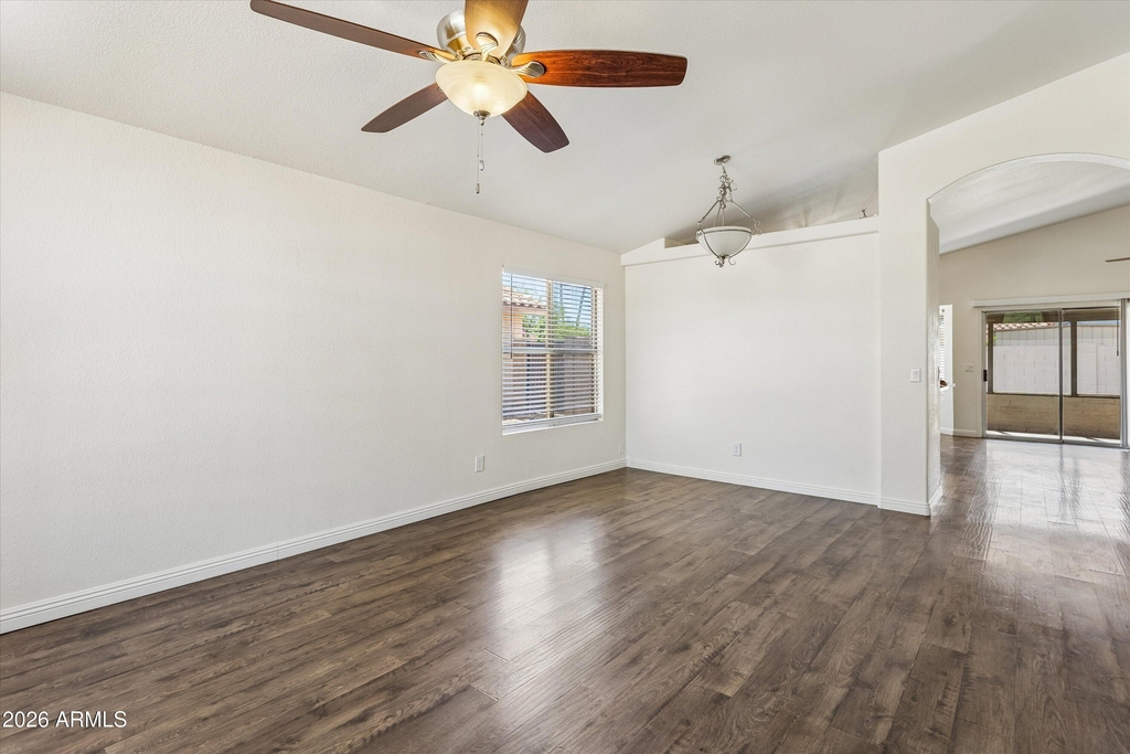 4231 E Alder Avenue - Photo 10