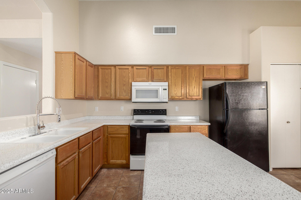14706 W Ely Drive - Photo 11
