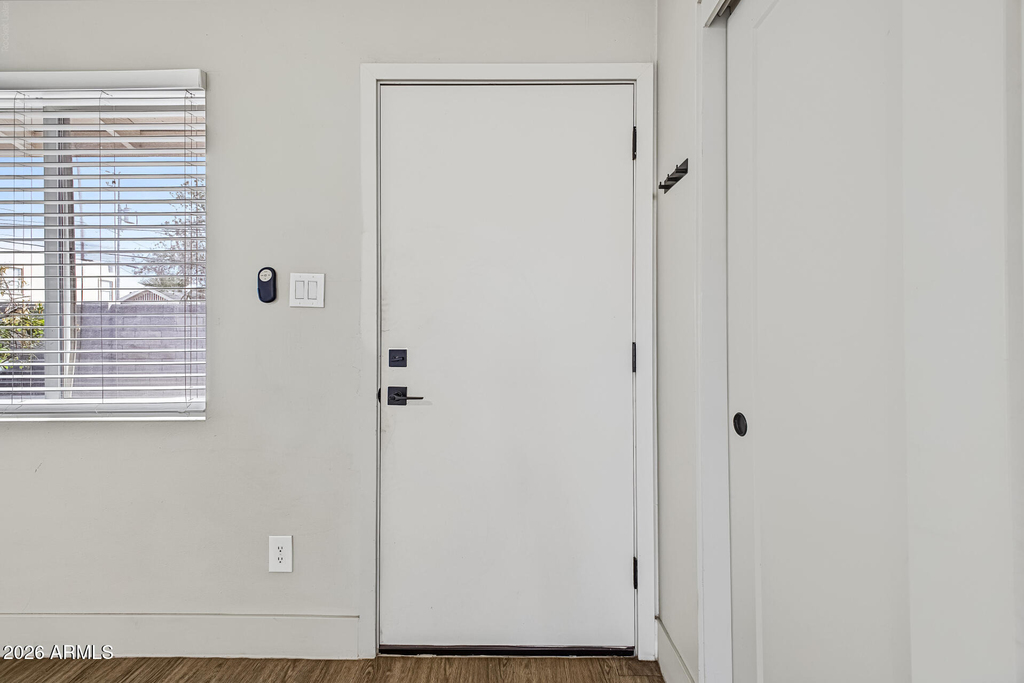 2309 N Dayton Street - Photo 11