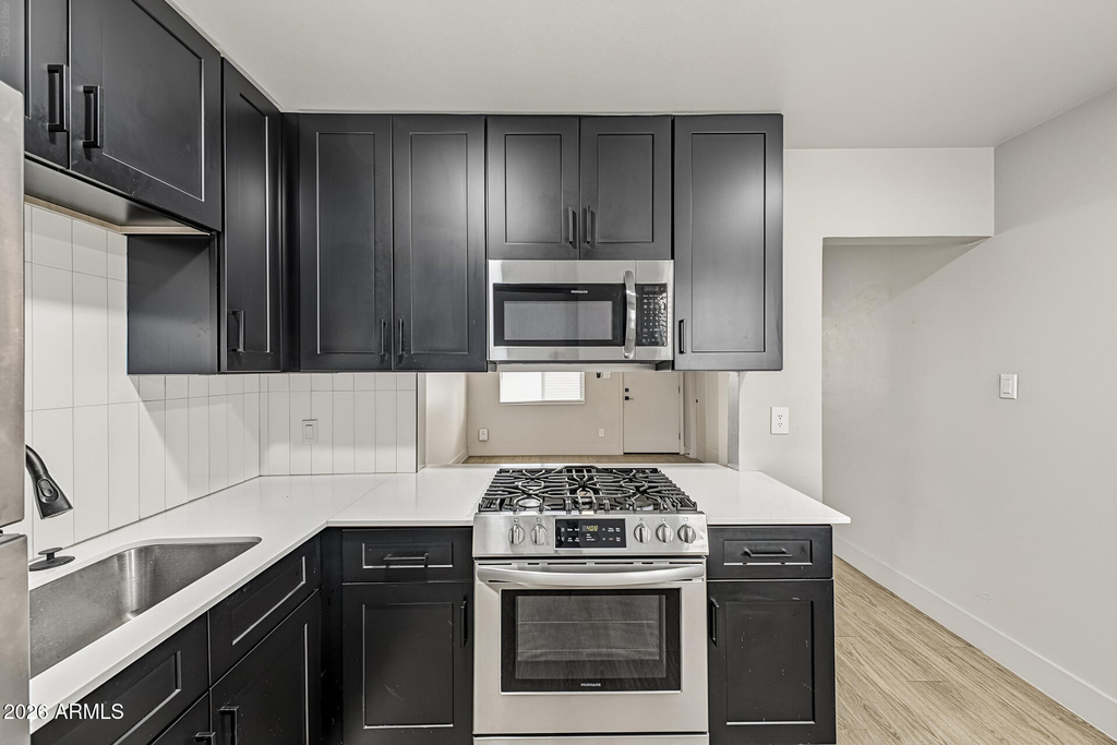 2309 N Dayton Street - Photo 22