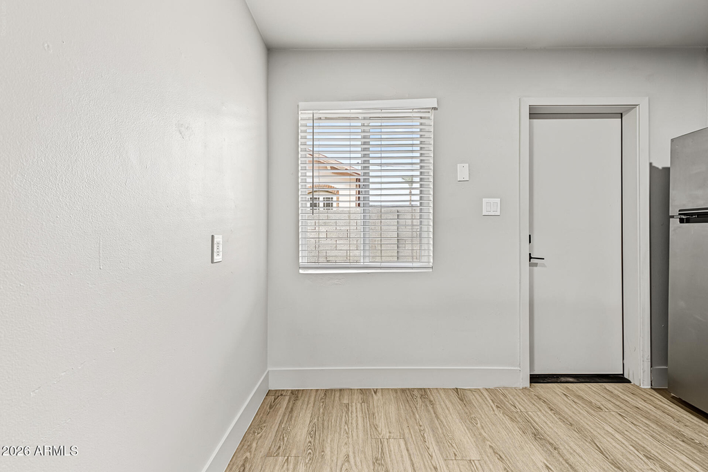 2309 N Dayton Street - Photo 18