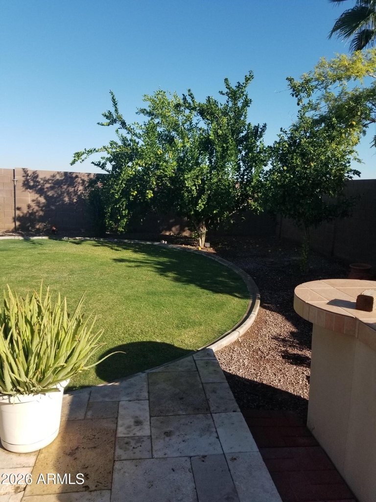 1350 E Indigo Drive - Photo 28