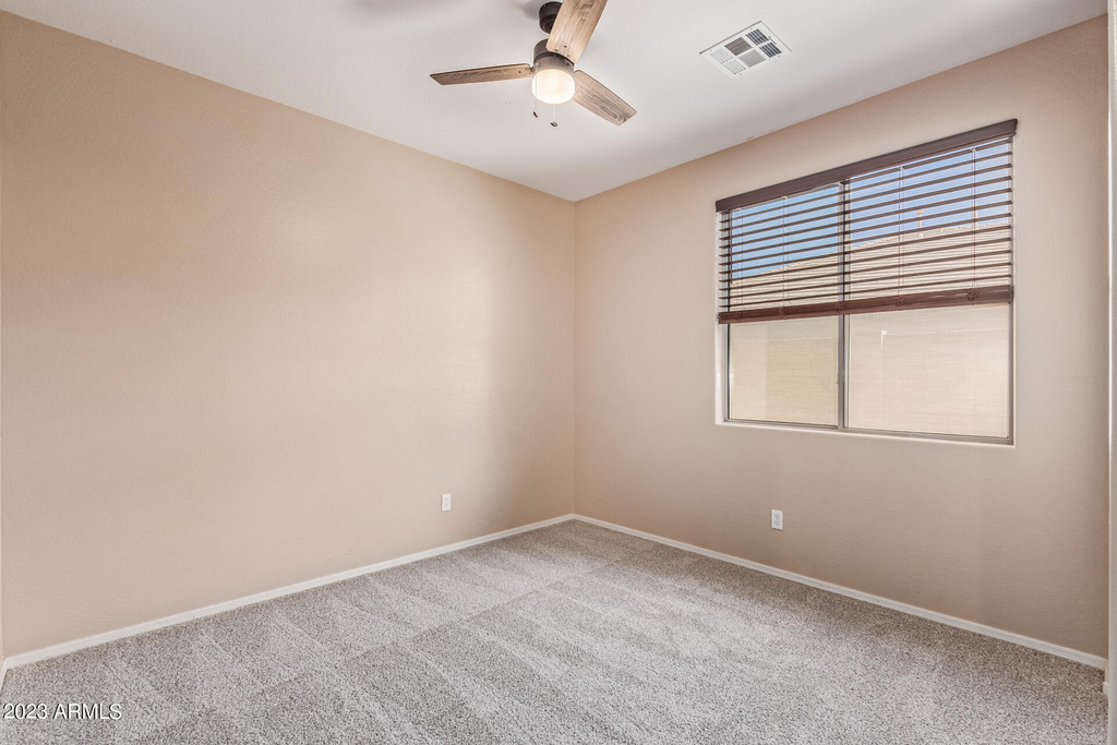 11826 N 146th Avenue - Photo 23