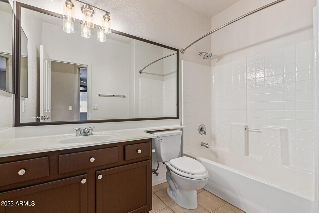 11826 N 146th Avenue - Photo 22