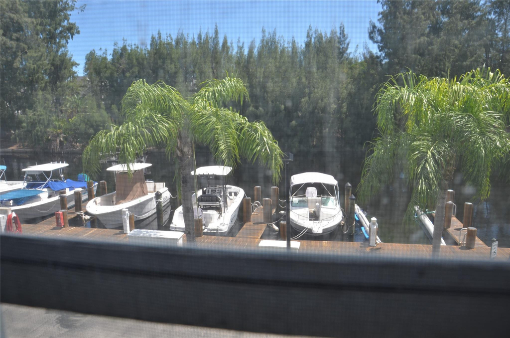 6201 Bay Club Drive - Photo 13