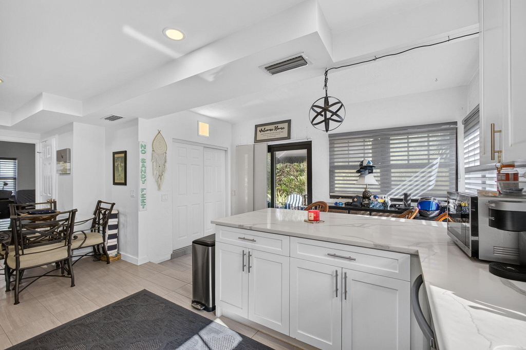 423 49th Street - Photo 12