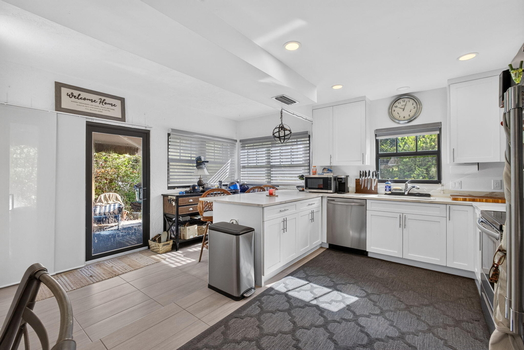 423 49th Street - Photo 13