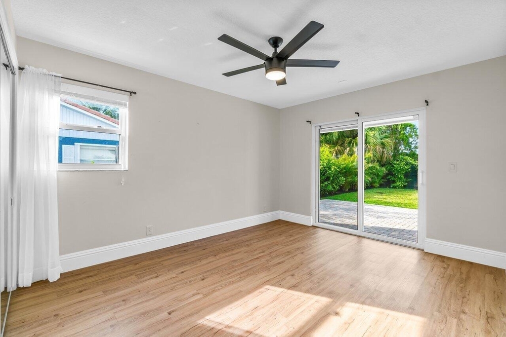 4593 Ellwood Drive - Photo 23