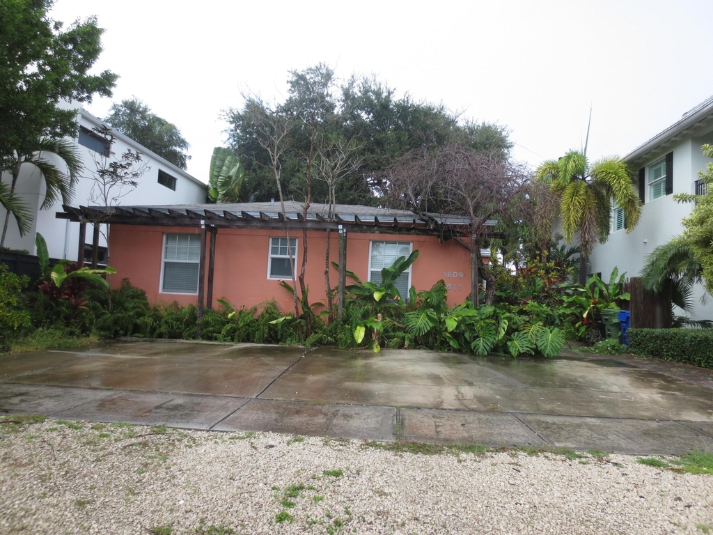 1609 Ne 4th Court - Photo 14