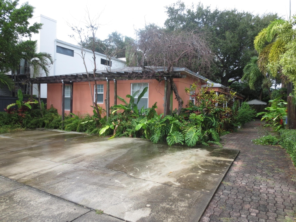 1609 Ne 4th Court - Photo 12