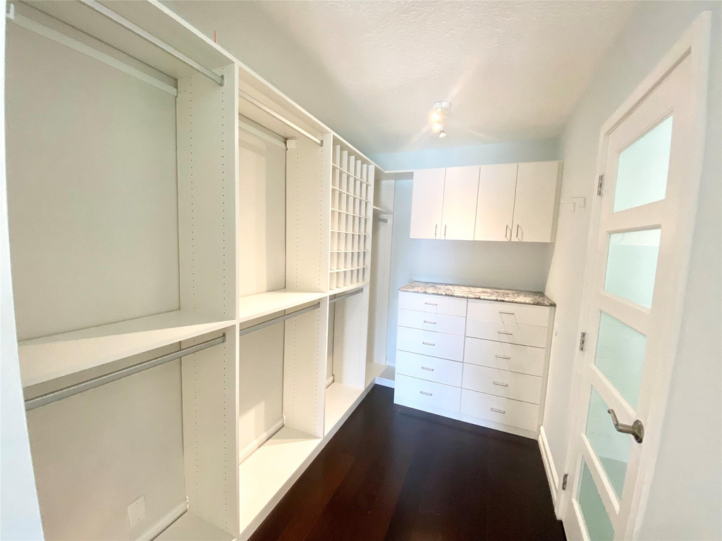800 Glouchester Street - Photo 12