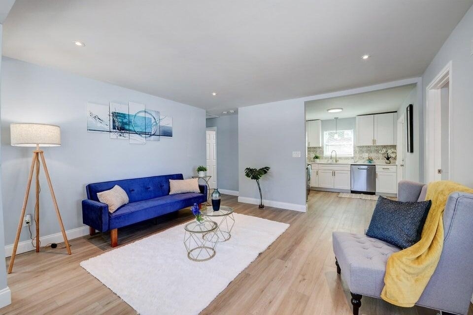305 N 13th Street - Photo 2