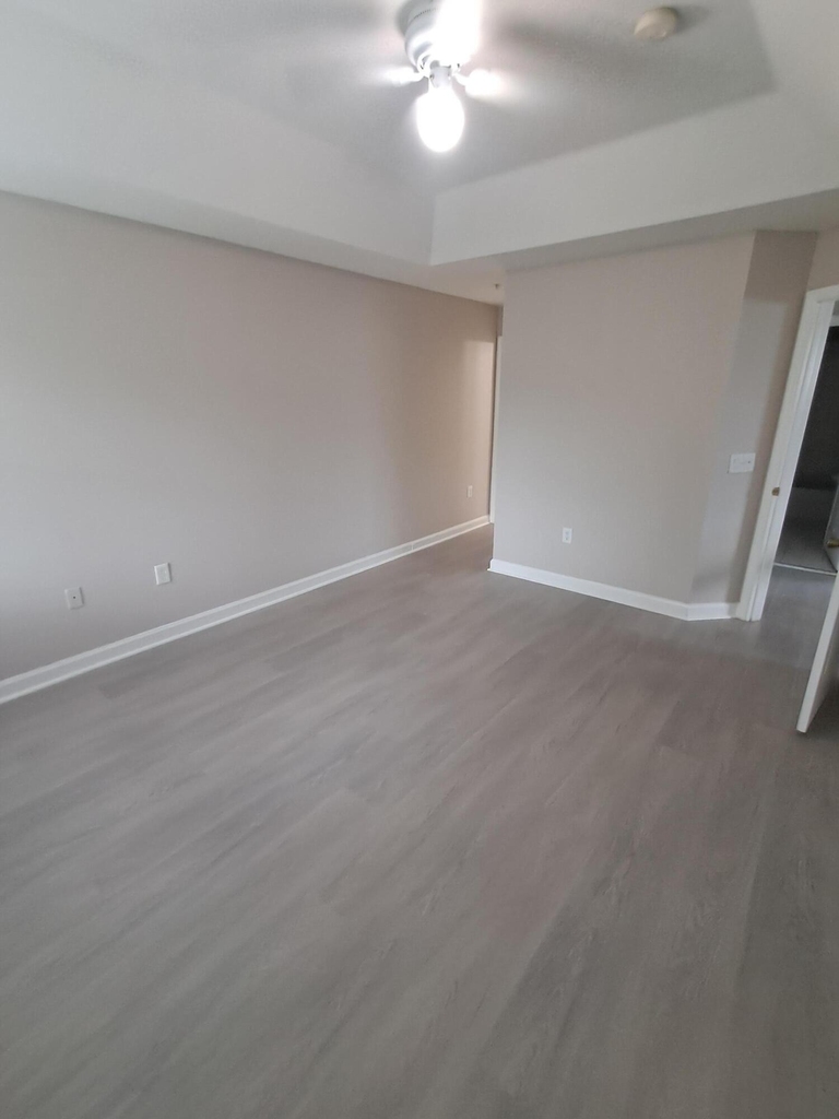 1114 Shoma Drive - Photo 4