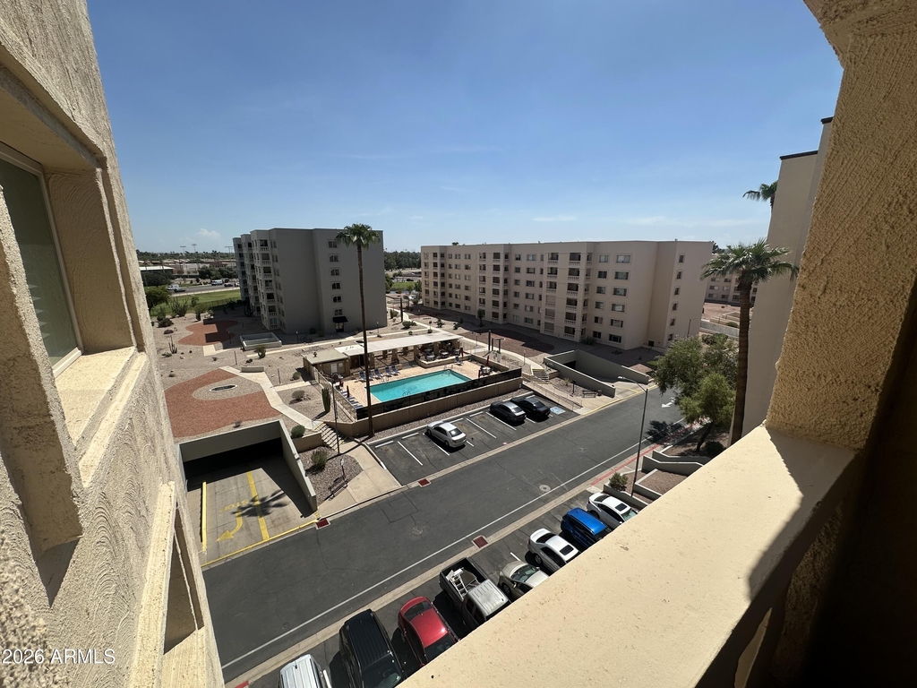 7950 E Camelback Road - Photo 17