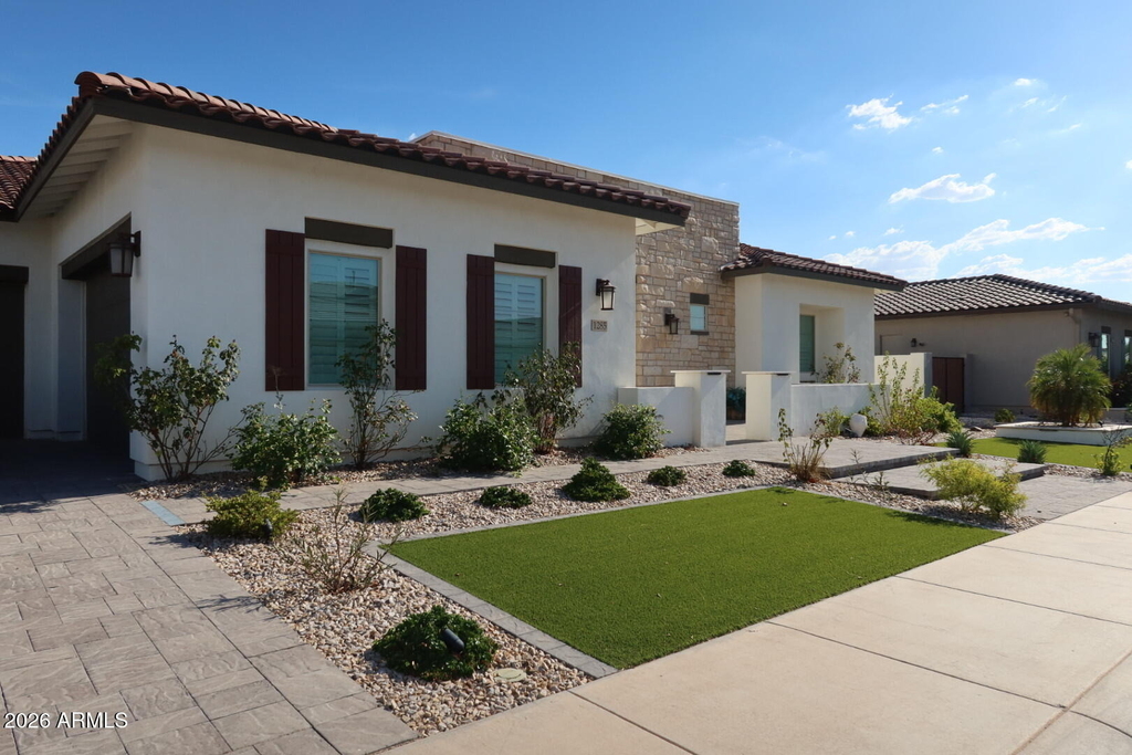 1285 E Mead Drive - Photo 3