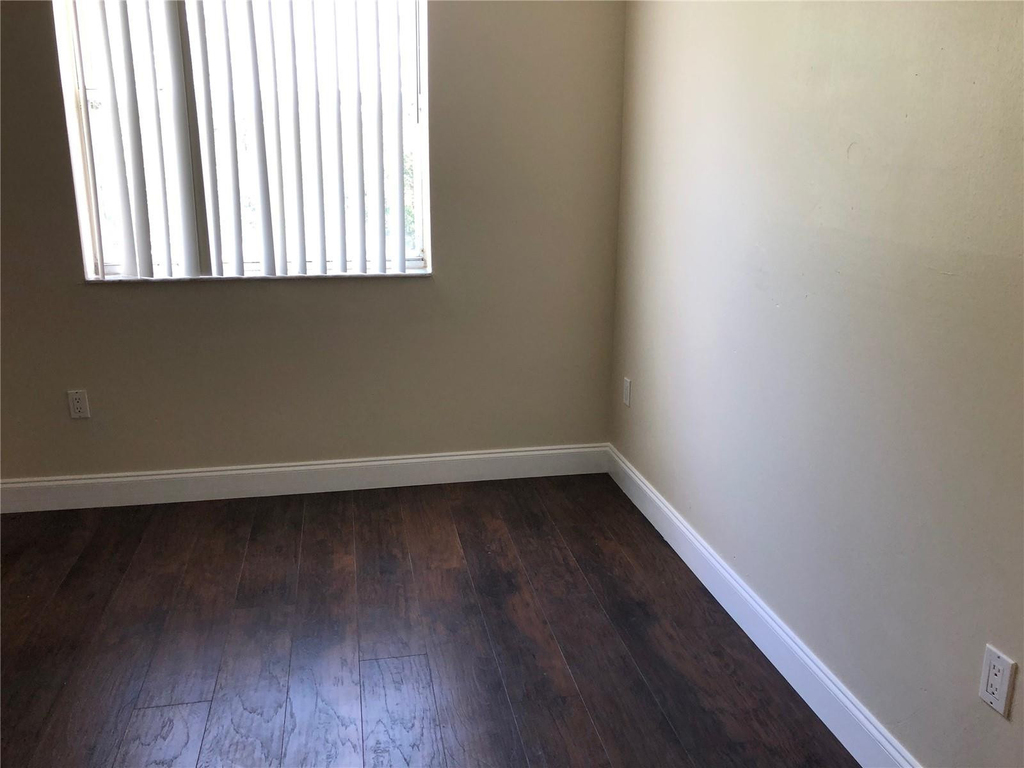 3817 Nw 90th Avenue - Photo 17