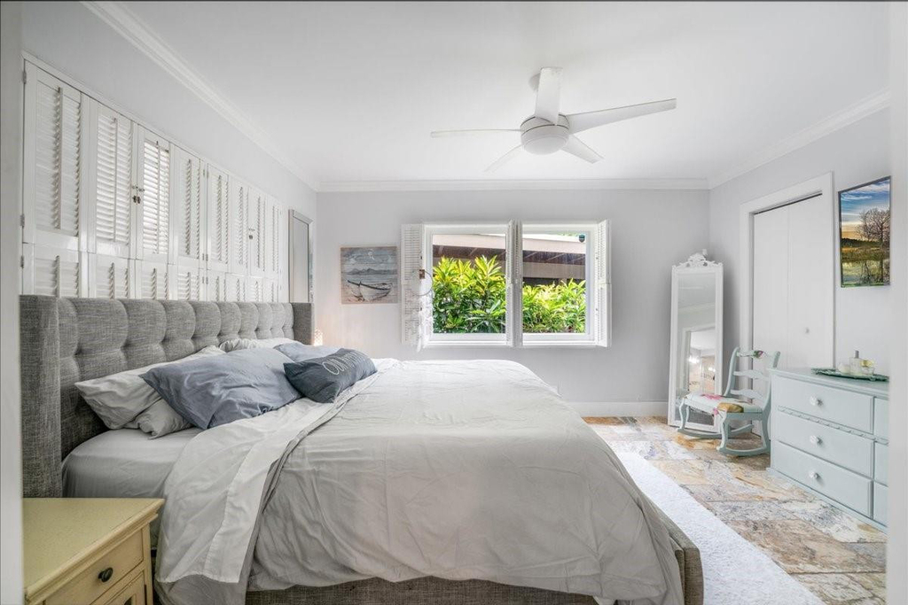 1203 Hillsboro Mile - Photo 16