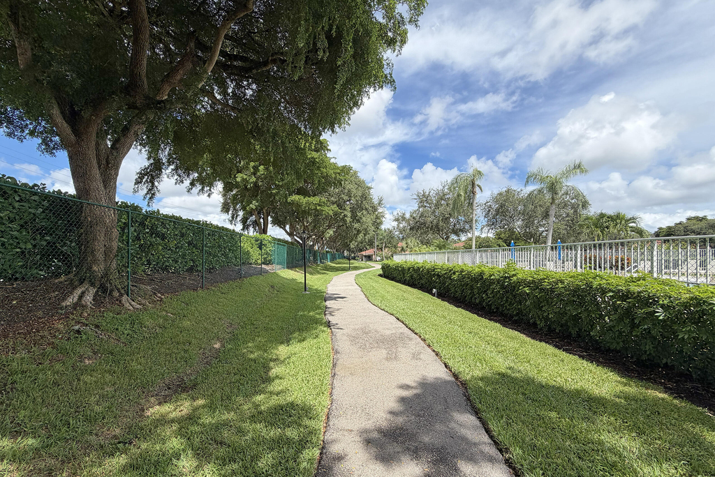 9766 Kamena Circle - Photo 45