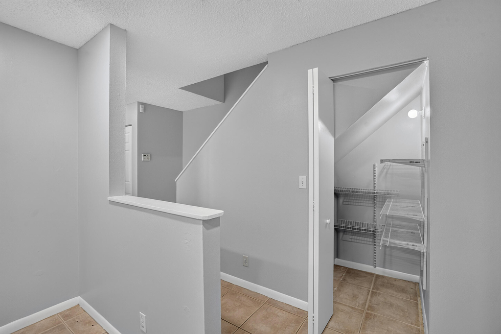 9766 Kamena Circle - Photo 36