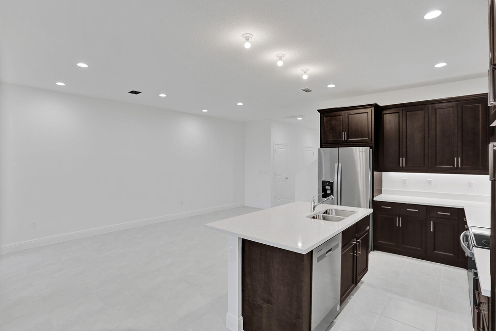 585 Sanderling Circle - Photo 9