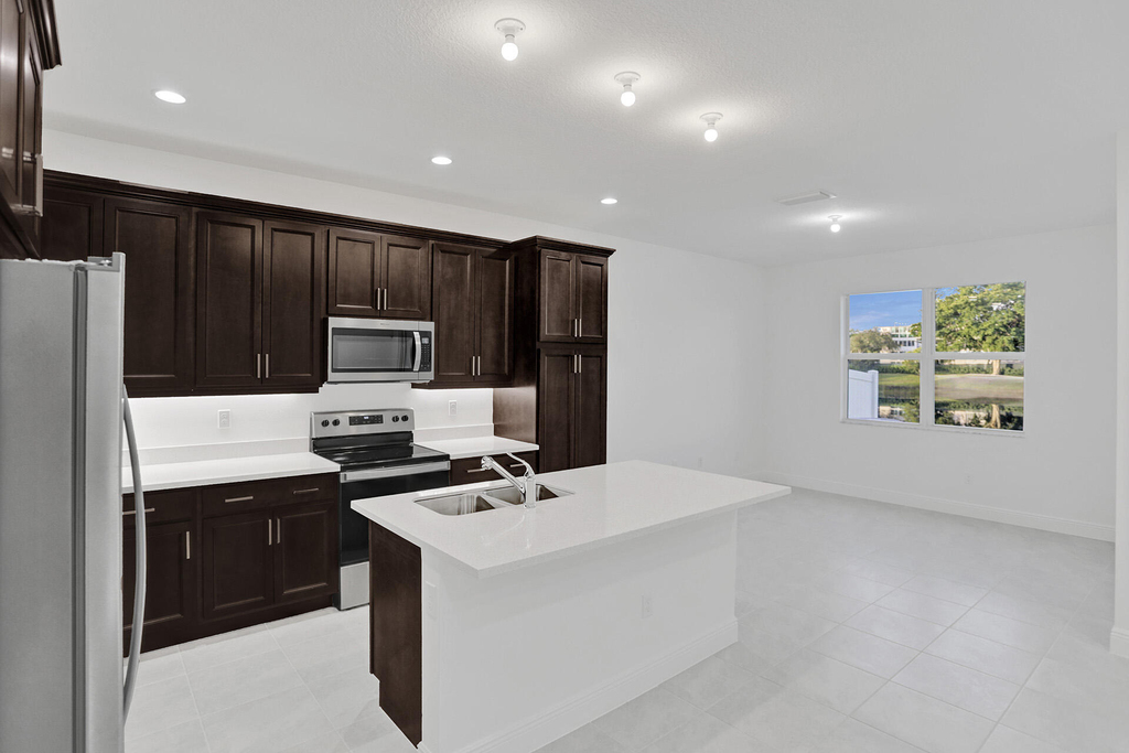 585 Sanderling Circle - Photo 10