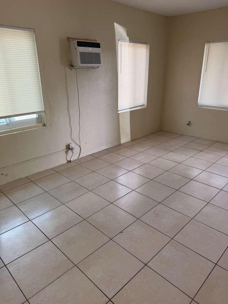 1304 Nw 4th Street - Photo 6