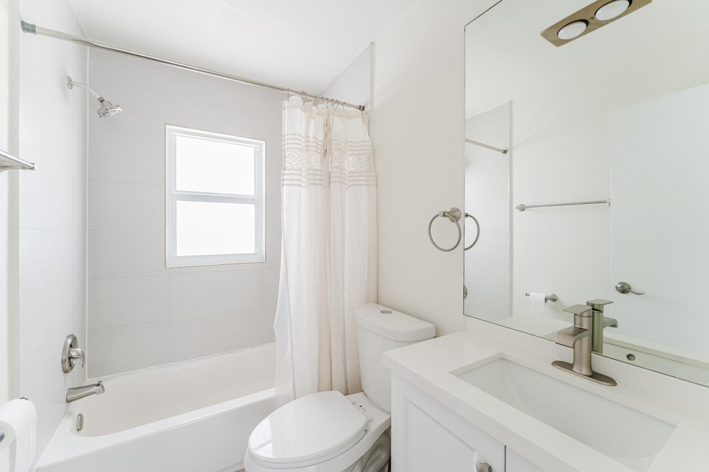 1424 Sw 13th Drive - Photo 9