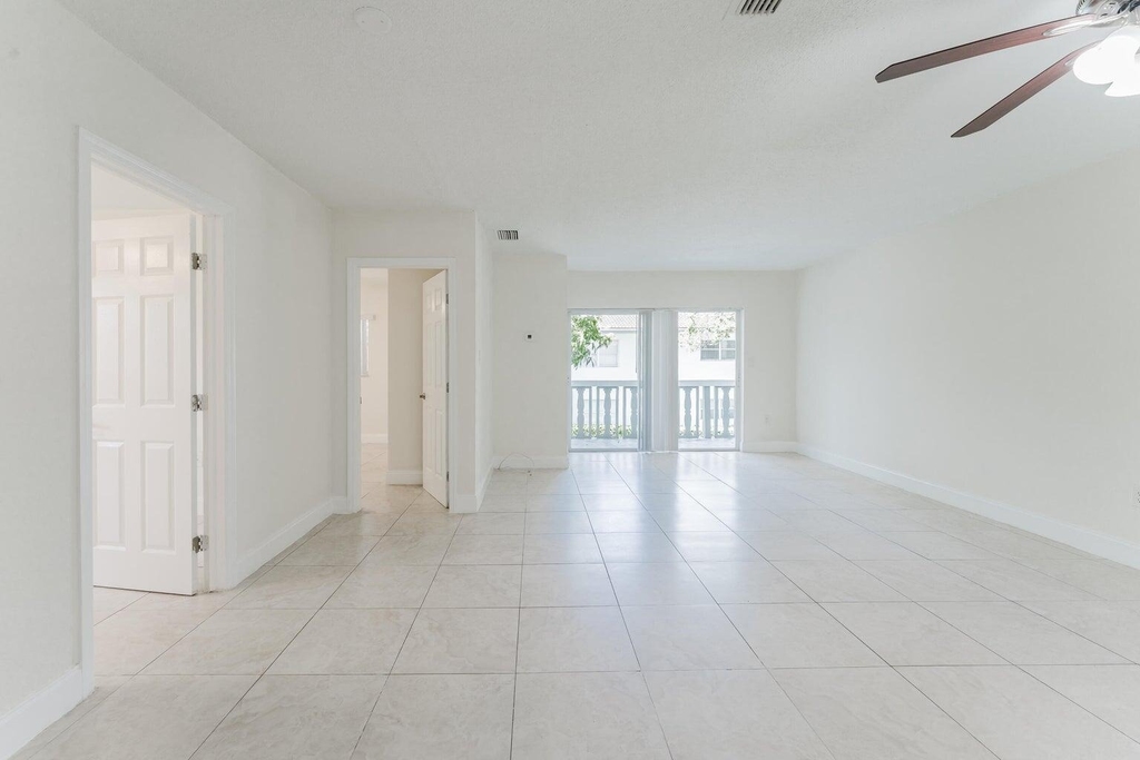 201 Sw 7th Street - Photo 5