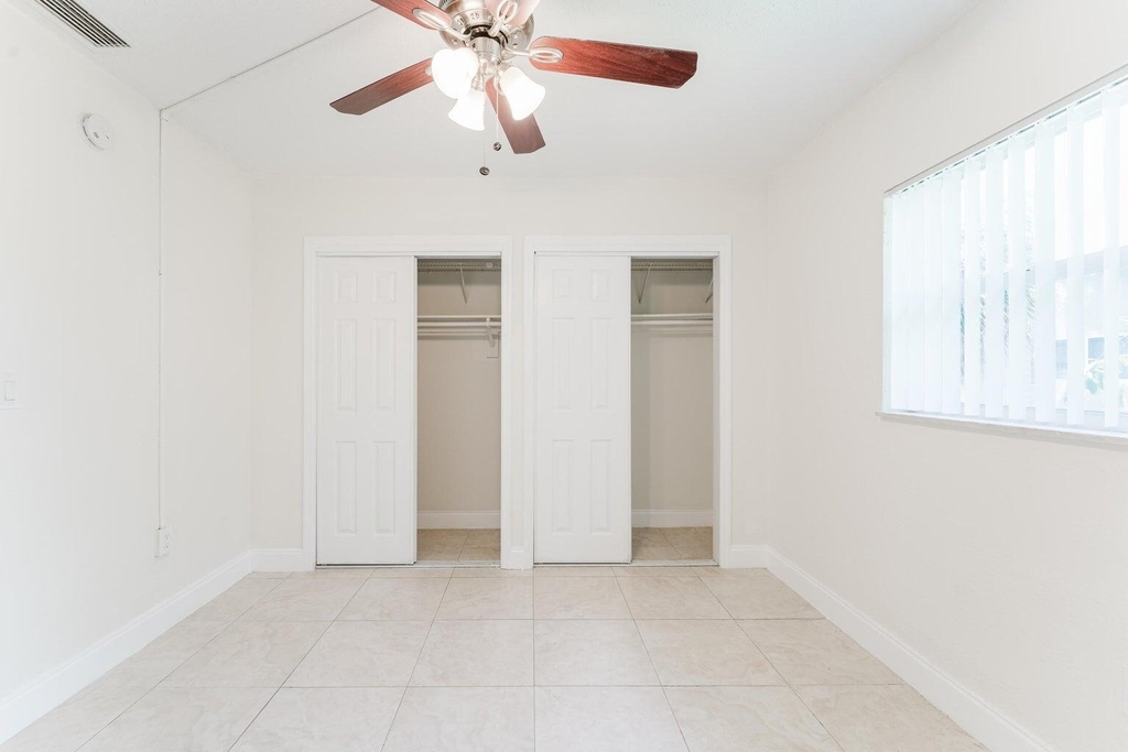 201 Sw 7th Street - Photo 14