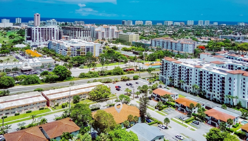 201 Sw 7th Street - Photo 1