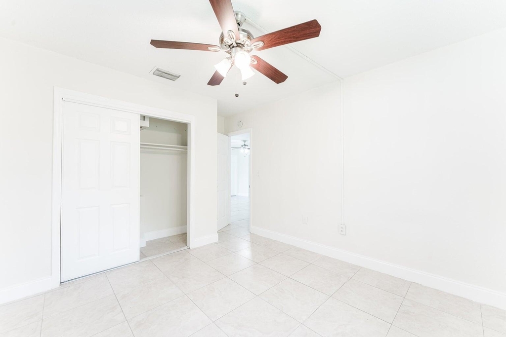 201 Sw 7th Street - Photo 19