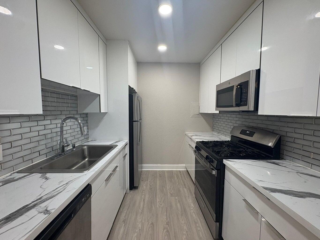 201 Sw 7th Street - Photo 27