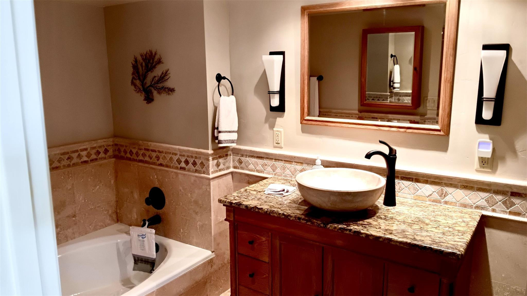 4900 N Ocean Boulevard - Photo 9