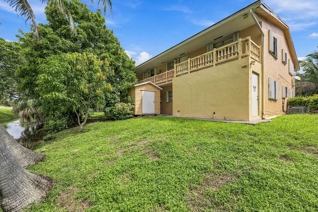 4106 Riverside Drive - Photo 6