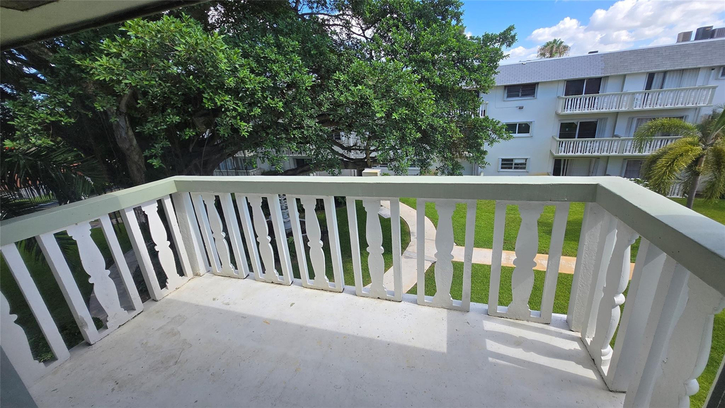 15201 Ne 6th Avenue - Photo 13