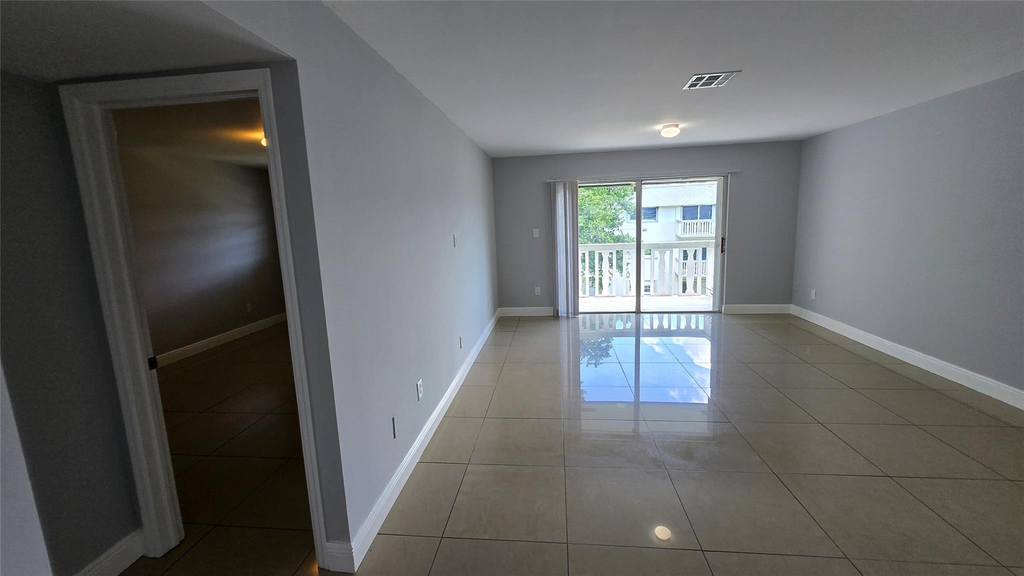 15201 Ne 6th Avenue - Photo 3