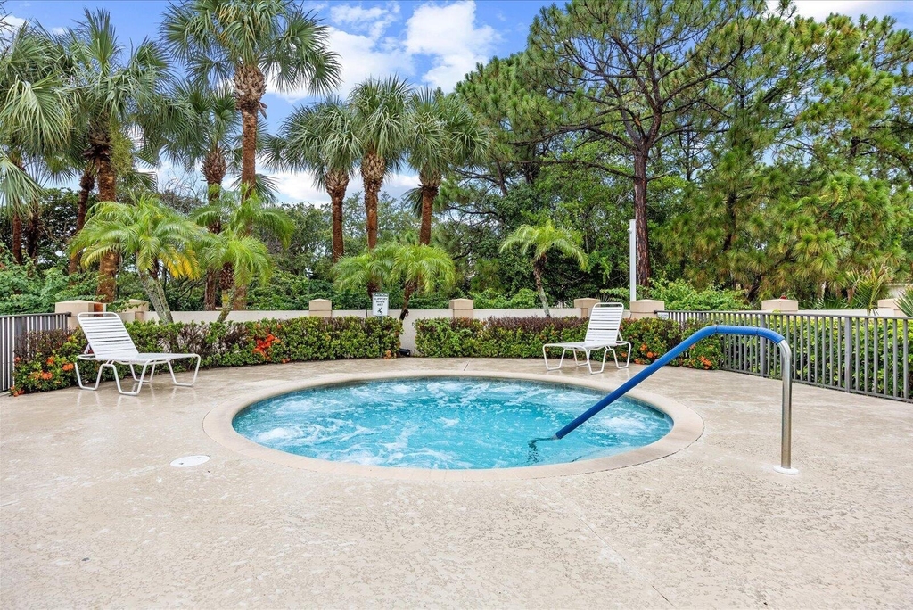 8340 Mulligan Circle - Photo 11